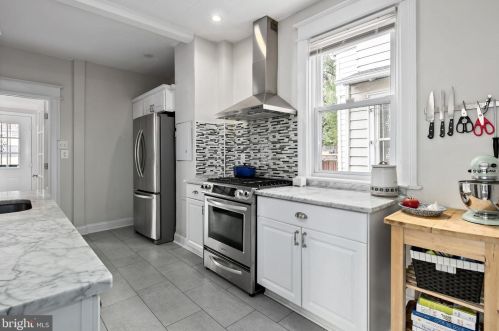 1351 Franklin St, Washington DC  20017-2447 exterior