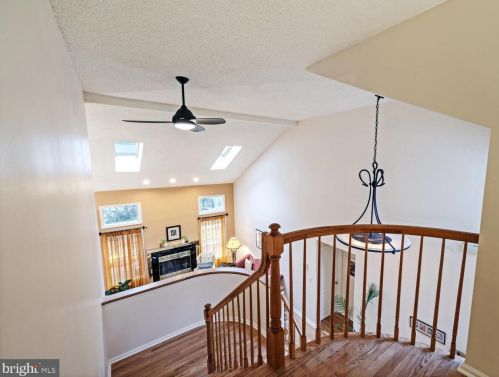 53 Primrose Cir, Princeton NJ 08540-9416 exterior