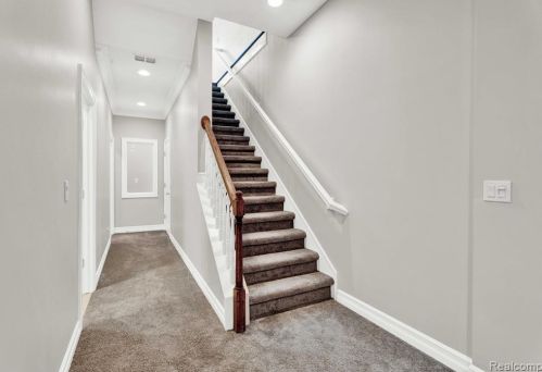 855 Bennaville Ave, Bham MI  48009-3668 exterior