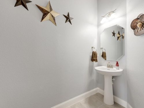 1200 Roma Dr, Frisco TX 75034-0904 exterior