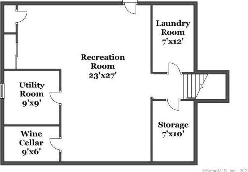 10 Birchwood Dr, Greenwich CT 06831-3373 exterior