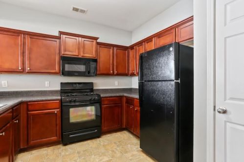 7360 Rockhouse Rd, Austell GA 30168-7212 exterior