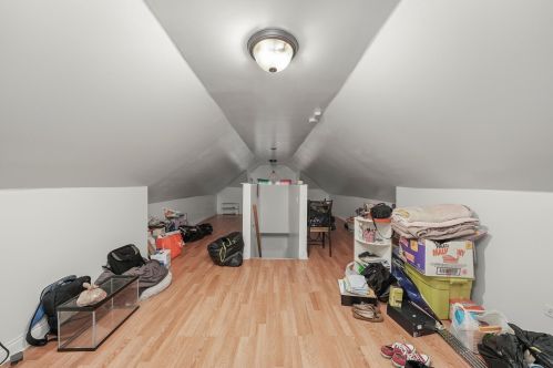 7235 Washtenaw Ave, Chicago IL  60645-1435 exterior