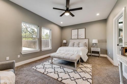 4547 Corregidor St, Dallas TX 75216-5015 exterior