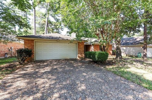 3219 Fitzgerald Dr, Montgomery TX  77356-8953 exterior