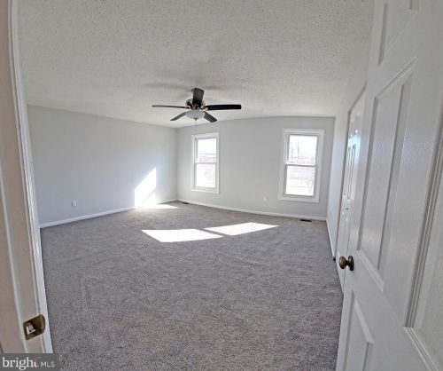 3142 Fairland Rd, Silver Spring MD 20904-1409 exterior