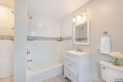 765 Salem St, Teaneck NJ 07666-5321 exterior