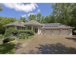 2000 Indian Rd, Hopkins, MN 55305-2212