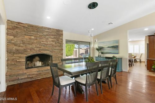 11641 23rd St, Phoenix AZ 85028-1705 exterior