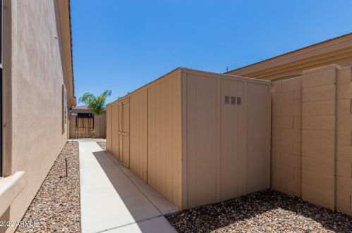 1766 Kaibab Dr, Chandler AZ 85249-3072 exterior