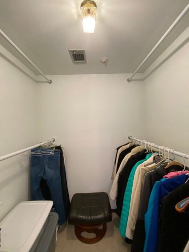 9031 Park Plaza Ct, Milwaukee WI 53223-2124 exterior