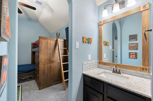 331 Kinderwood Trl, Montgomery TX 77316-2121 exterior