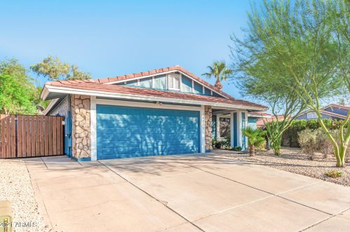 14209 22nd St, Phoenix, AZ 85022-4602