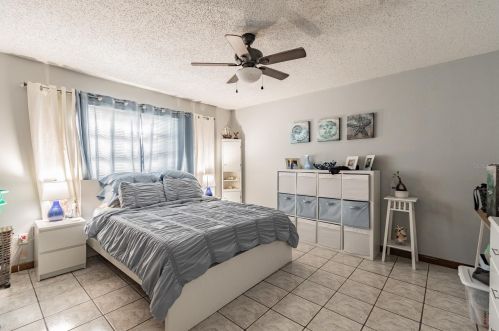 3804 Crawford St, Tampa FL 33614-3965 exterior