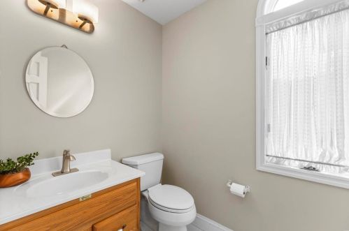 9937 Gerald Dr, Saint Louis MO 63128-1711 exterior