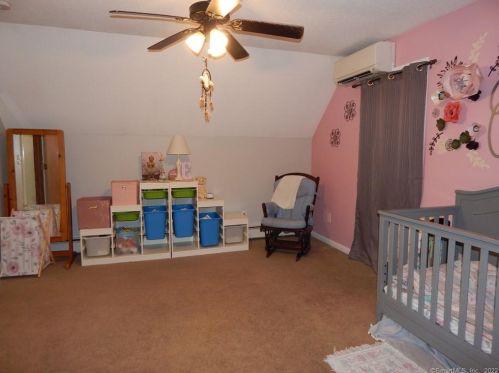 75 Bush Hl Rd, Exeter CT 06249-1210 exterior