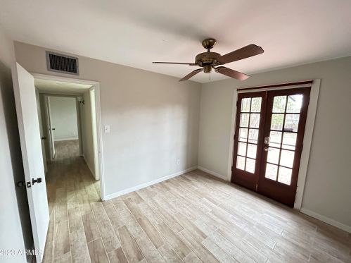 343 Cinnabar Ave, Phoenix AZ  85021-2444 exterior