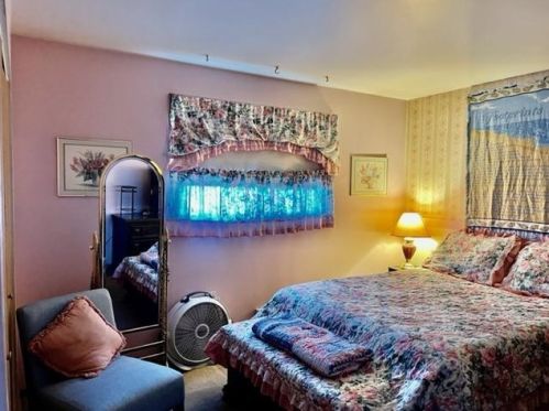 14331 Lincoln Ave, Dolton IL 60419-2341 exterior