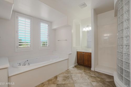 25422 50 Dr, Phoenix AZ 85031-1324 exterior