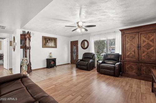 6628 19 St, Phoenix AZ 85022-5011 exterior