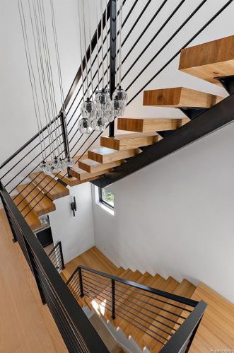 1852 Holland St, Bham MI 48009-6856 exterior