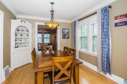 719 43 Ave, Duluth MN 55804-1920 exterior