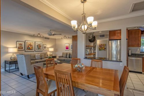 5707 18th Pl, Phoenix AZ  85016-2601 exterior