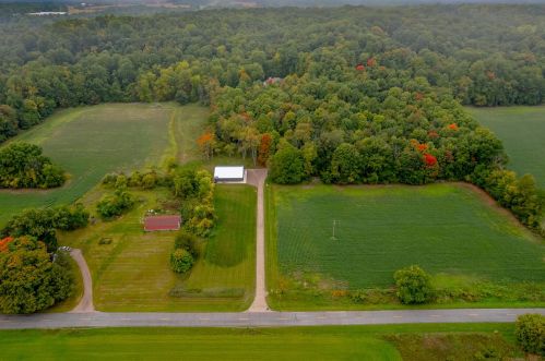 09222 23 1/2 St St, Gobles MI 49055-9253 exterior