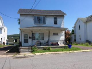 1026 Paul Ave, Scranton PA  18510-1446 exterior