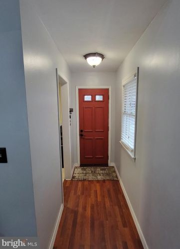 228 Bentley Ave, Trenton NJ  08619-3724 exterior