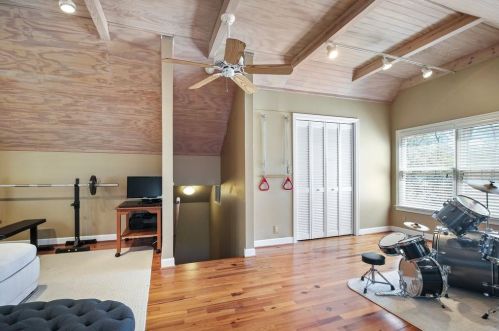 1276 Briardale Ln, Atlanta GA 30306-2624 exterior