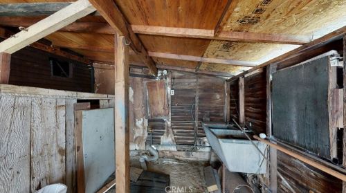 9841 Walnut St, Bellflower CA 90706-5644 exterior