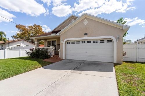 2722 Braddock St, Tampa FL 33607-1107 exterior