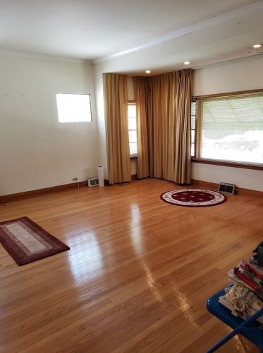 1250 Mayfield Ave, Chicago, IL 60651-1009