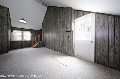 65 Little Silver Pkwy, Little Silver NJ 07739-1118 exterior