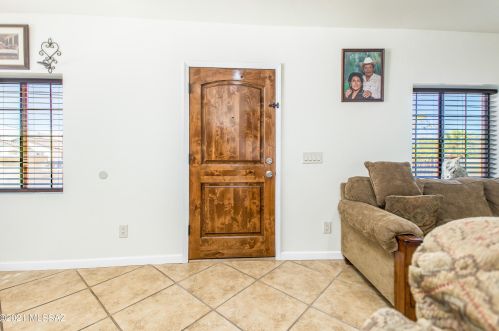 3731 Liberty Ave, Tucson AZ 85706-3161 exterior