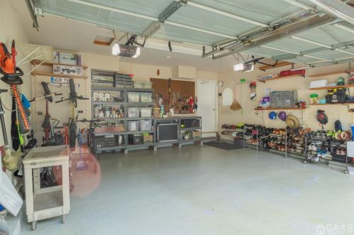 122 Dewolfe St, Edison NJ  08817-5145 exterior