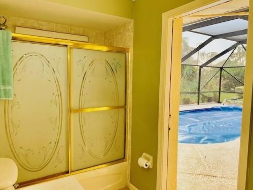 4413 Alsace Ave, Fort Pierce FL 34983-8337 exterior