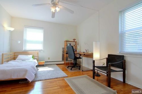 30 Rolling Ridge Rd, Montvale NJ  07645-1568 exterior