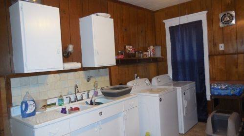 71 Hl St, West Springfield MA 01089-3416 exterior