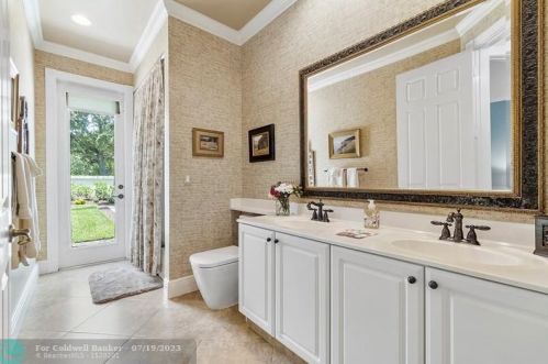 21642 Marigot Dr, Boca Raton FL 33428-4824 exterior