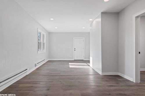 12000 Pr Ave, Chicago IL 60628-6725 exterior