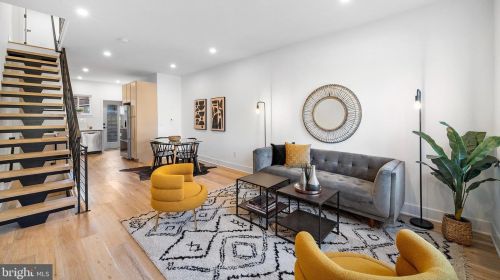 2008 16th St, Philadelphia, PA 19121-2304