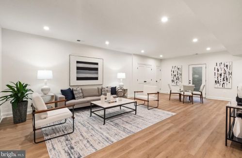 5543 10th St, Arlington VA  22205-2416 exterior