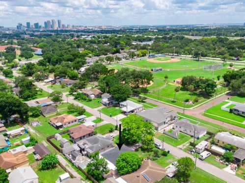 3213 Cherry St, Tampa FL  33607-3115 exterior