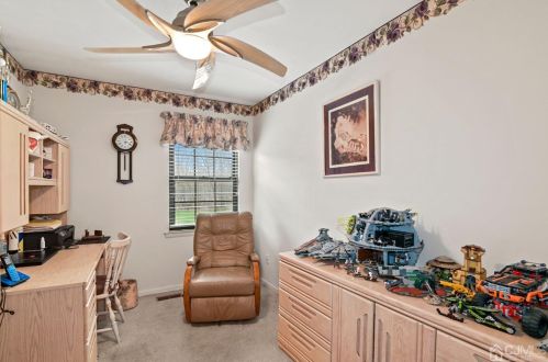 46 Woodfern St, Edison NJ 08820-1443 exterior