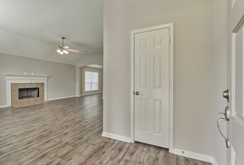 12222 Hawthorne Dr, Montgomery TX 77356-5449 exterior