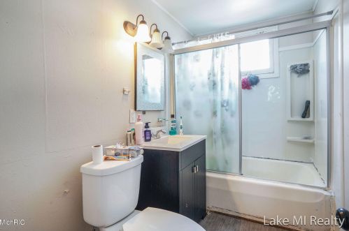 2427 Woodward Ave, Wyoming MI exterior