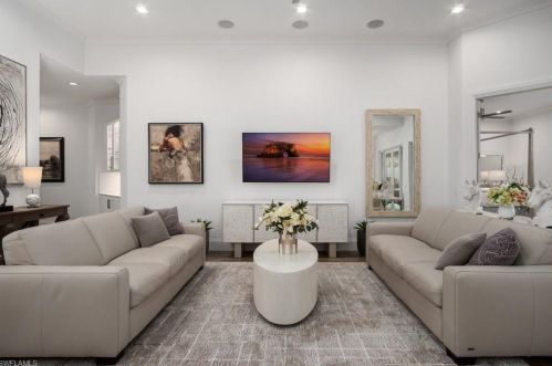 3968 Isla Ciudad Ct, Naples FL 34109-0333 exterior