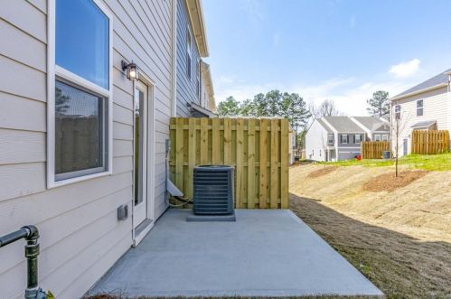 6231 Centennial Run, Atlanta GA 30349-8629 exterior